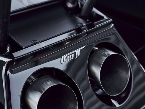 Used 2020 Ford GT Carbon Series RWD image 23