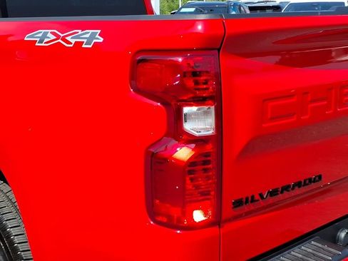 Certified 2024 Chevrolet Silverado 1500 Custom w/ Rally Edition AWD/4WD image 8