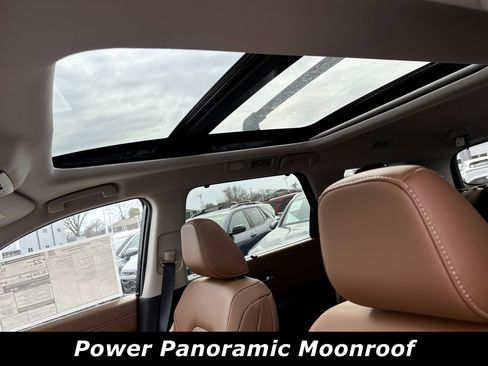 New 2026 Nissan Pathfinder Platinum AWD/4WD image 11