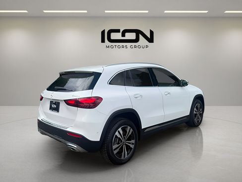 Used 2025 Mercedes-Benz GLA 250 4MATIC image 5
