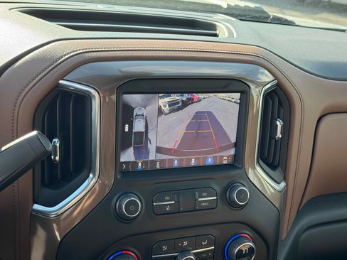 Used 2023 Chevrolet Silverado 3500 High Country w/ Z71 Off-Road Package image 22