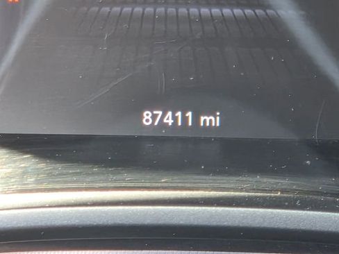 Used 2021 Dodge Challenger R/T RWD image 23