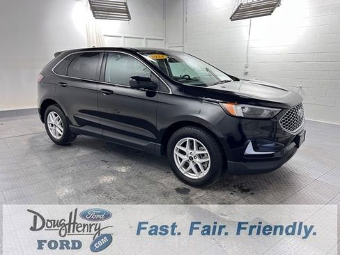 Used 2024 Ford Edge SEL image 3
