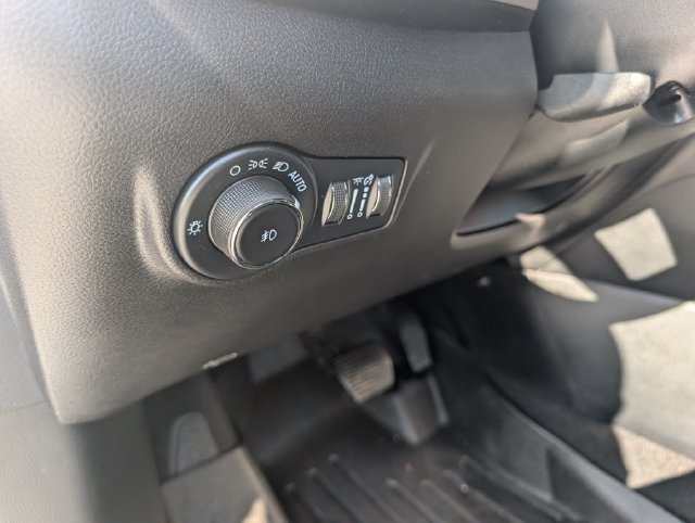 Used 2022 Jeep Compass Latitude AWD/4WD image 22