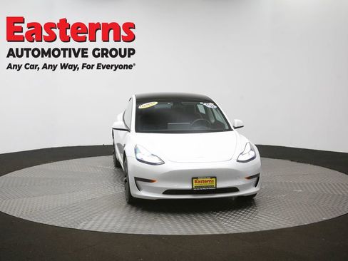 Used 2021 Tesla Model 3 Standard Range Plus image 51