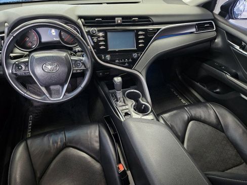 Used 2018 Toyota Camry XSE FWD image 18