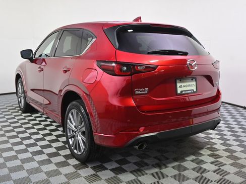 Used 2023 MAZDA CX-5 Signature AWD/4WD image 4