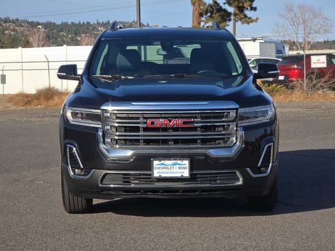 Used 2023 GMC Acadia SLT image 10
