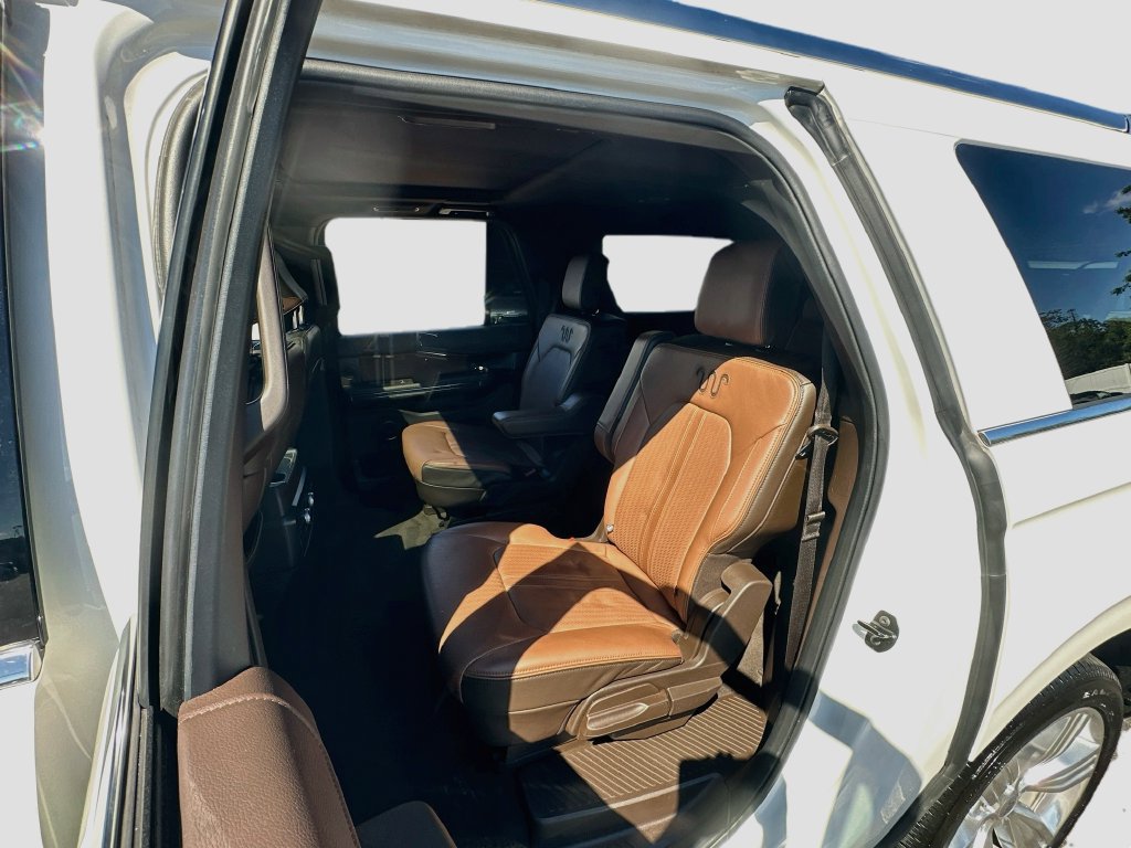 Used 2022 Ford Expedition Max King Ranch AWD/4WD image 26