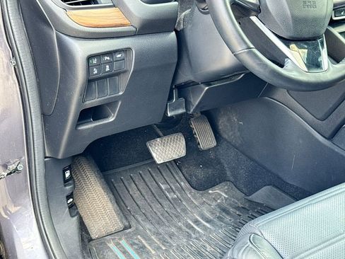 Used 2021 Honda CR-V Touring image 17