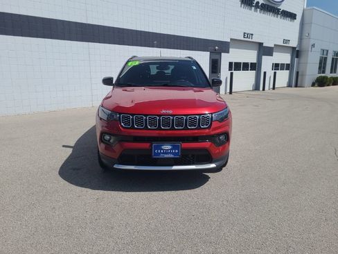 Used 2025 Jeep Compass Limited AWD/4WD image 10