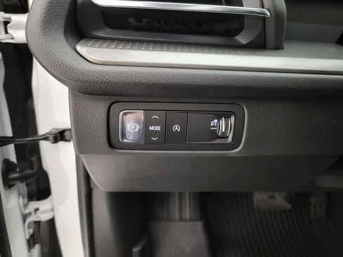 New 2026 Chevrolet Traverse LT w/ Sun and Wheel Package image 33