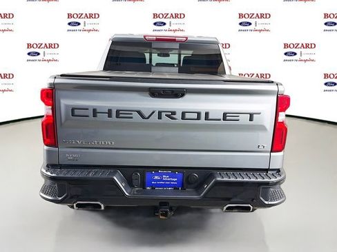 Used 2024 Chevrolet Silverado 1500 LT Trail Boss w/ Convenience Package II image 7