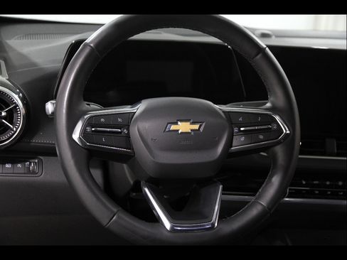 Certified 2025 Chevrolet Equinox LT w/ Convenience Package II AWD/4WD image 8
