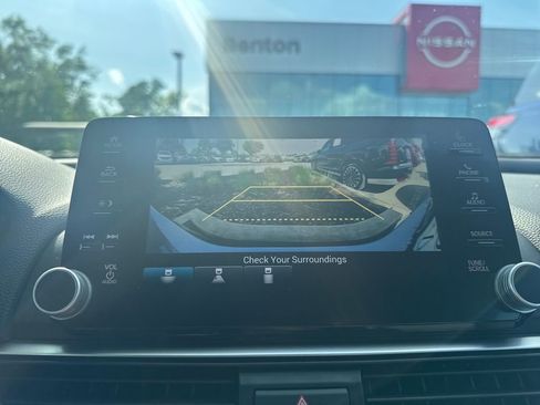 Used 2019 Honda Accord Sport image 17