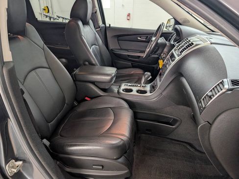 Used 2011 GMC Acadia SLT AWD/4WD image 22