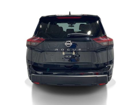Used 2025 Nissan Rogue SV FWD image 3