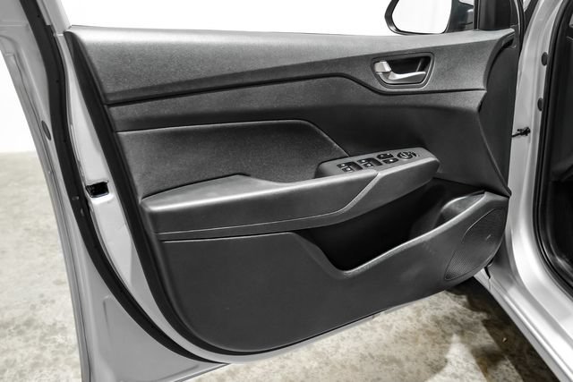 Used 2019 Hyundai Accent SE FWD image 40