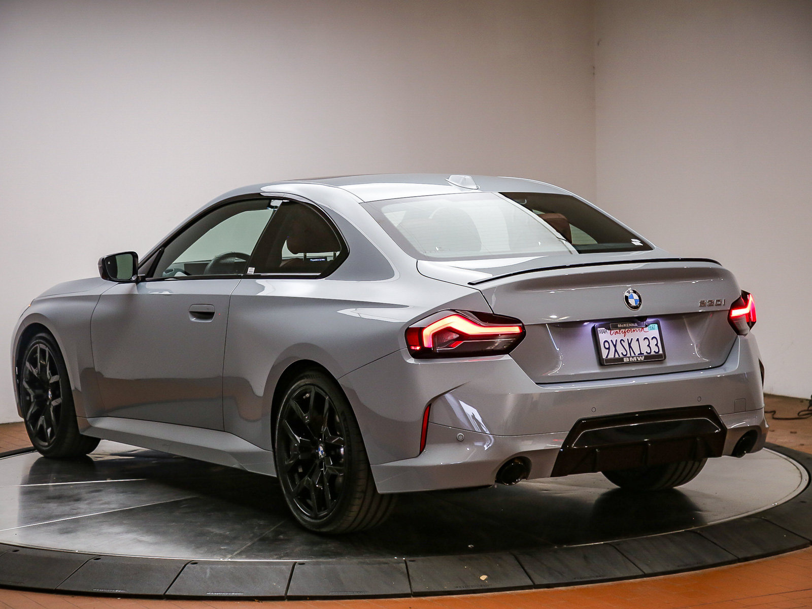 Used 2026 BMW 230i Coupe w/ Premium Package RWD image 5
