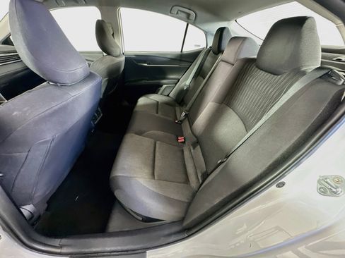 Used 2025 Toyota Camry LE FWD image 28