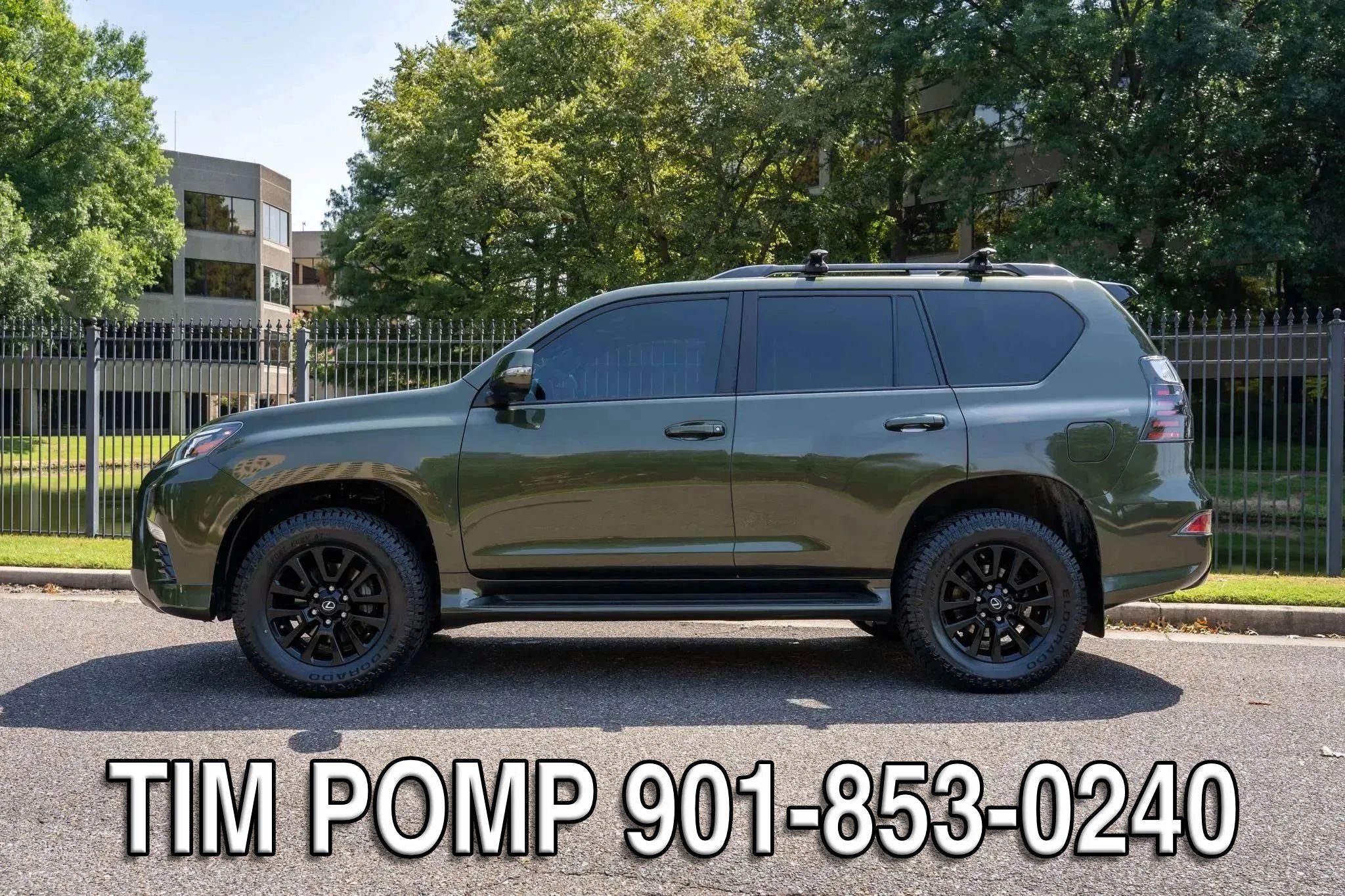Used 2023 Lexus GX 460 w/ Black Line Special Edition AWD/4WD image 9