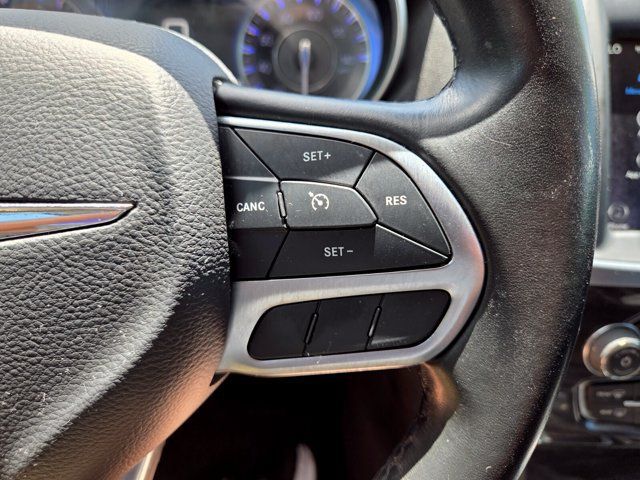 Certified 2020 Chrysler 300 Touring w/ Sport Appearance Package RWD image 28