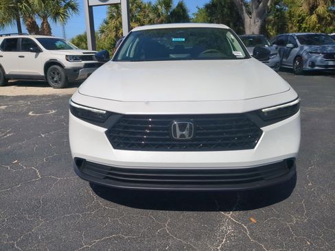 New 2025 Honda Accord SE image 9