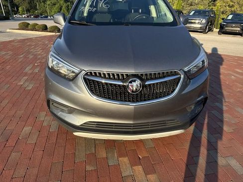 Used 2020 Buick Encore Preferred w/ Safety Package FWD image 22