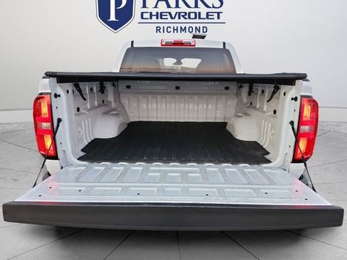 Certified 2022 Chevrolet Colorado W/T w/ Custom Special Edition image 20