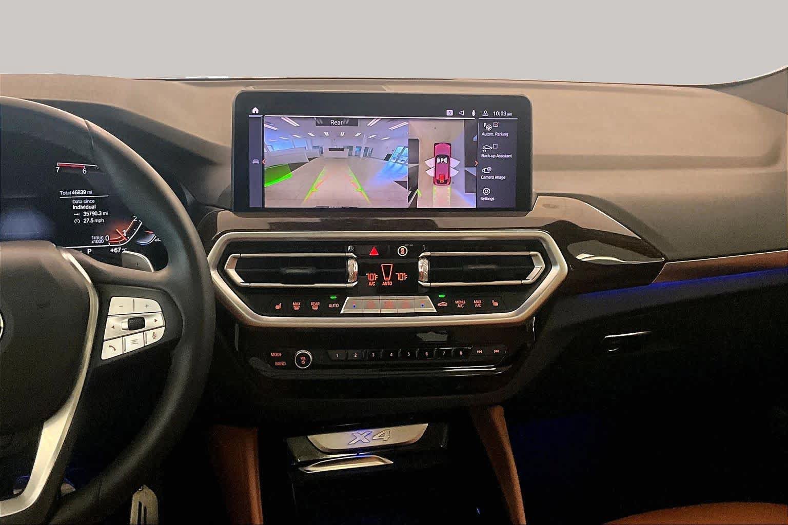 Used 2023 BMW X4 xDrive30i w/ Premium Package AWD/4WD image 6