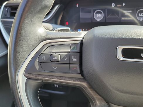 Used 2021 Jeep Grand Cherokee L Limited image 5