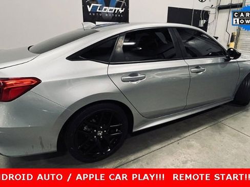 Used 2022 Honda Civic Sport image 2