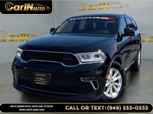Used 2021 Dodge Durango SXT w/ 3rd Row Seating Group RWD image 1