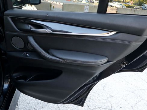 Used 2018 BMW X5 xDrive35i w/ M Sport Package image 20