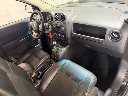 Used 2012 Jeep Compass Limited w/ Sun/Sound Group AWD/4WD image 13
