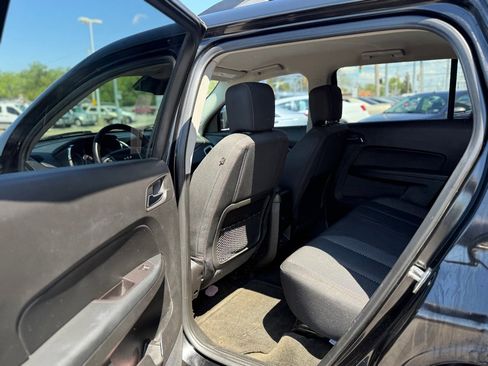 Used 2017 GMC Terrain SLE w/ Convenience Package AWD/4WD image 12