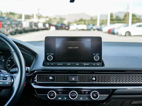 Used 2022 Honda Civic Sport image 14