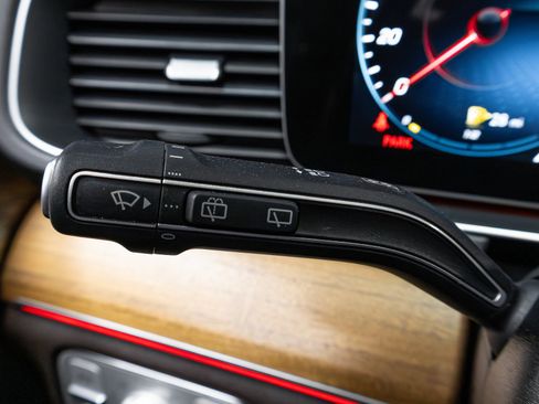 Used 2021 Mercedes-Benz GLE 350 4MATIC image 51