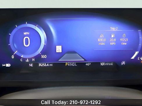 Used 2023 Ford Explorer King Ranch w/ Technology Package RWD image 27