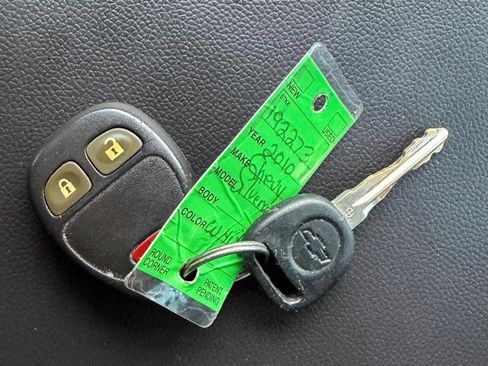 Used 2010 Chevrolet Silverado 1500 LS image 27