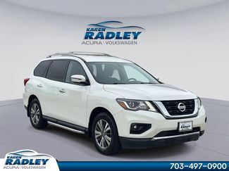Used 2020 Nissan Pathfinder SV video 1