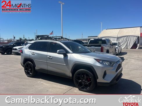 Used 2021 Toyota RAV4 XLE w/ Convenience Package image 1