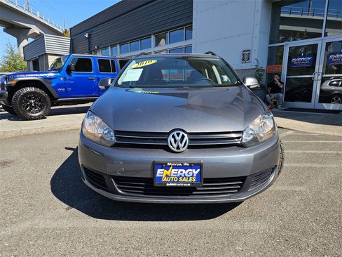 Used 2010 Volkswagen Jetta SE image 3