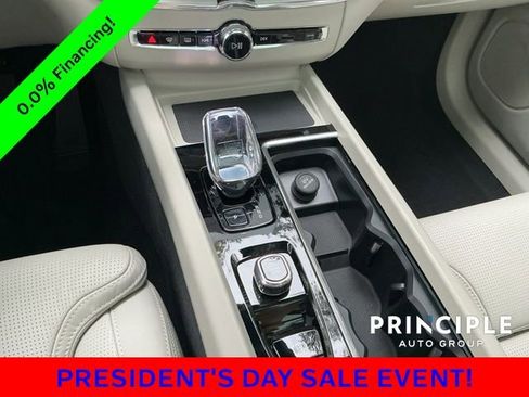 New 2026 Volvo XC60 B5 Ultra w/ Protection Package Premier image 16