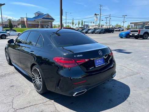 Used 2023 Mercedes-Benz C 300 Sedan image 11