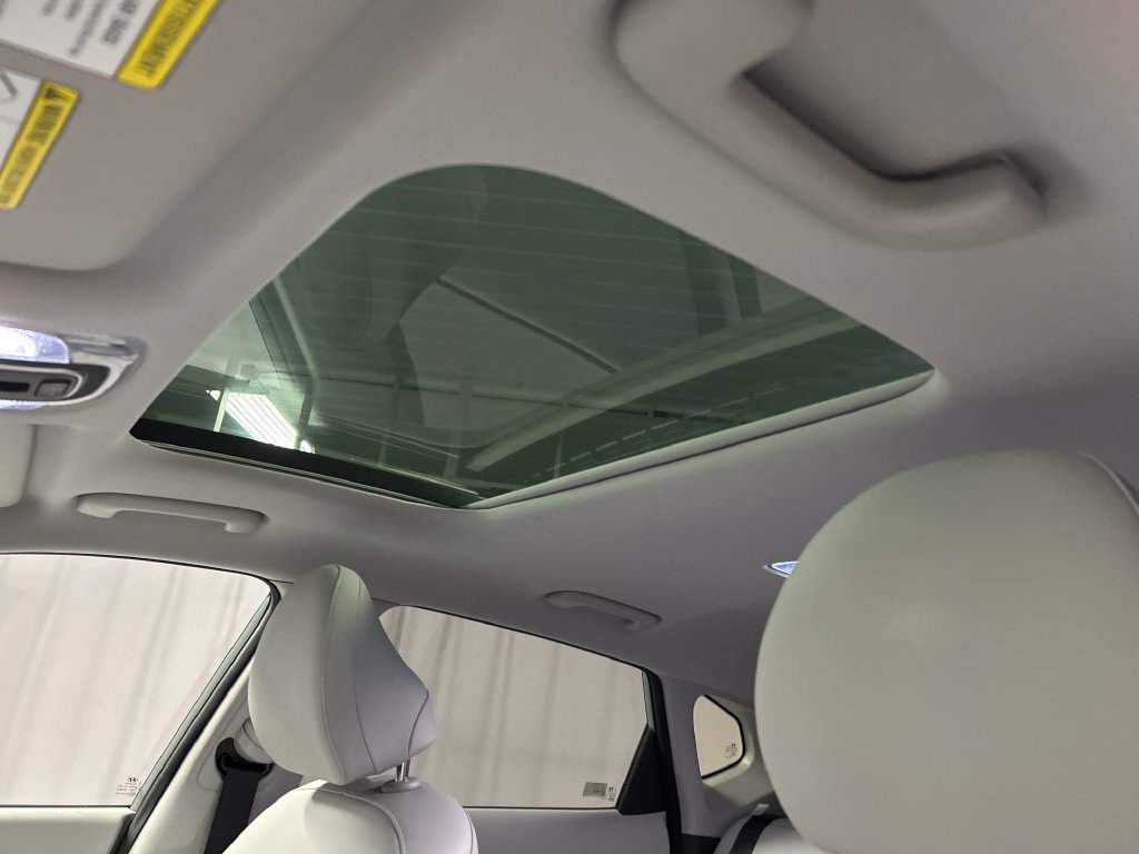 Used 2026 Hyundai Kona Limited FWD image 21