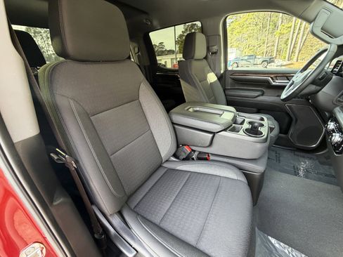 Used 2024 GMC Sierra 1500 Elevation image 22