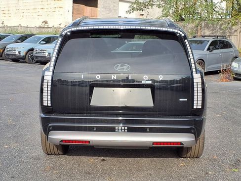 New 2026 Hyundai Ioniq 9 Limited AWD/4WD image 6