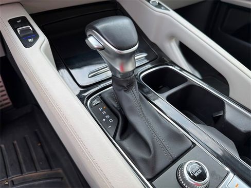 Used 2020 Kia Telluride SX image 32