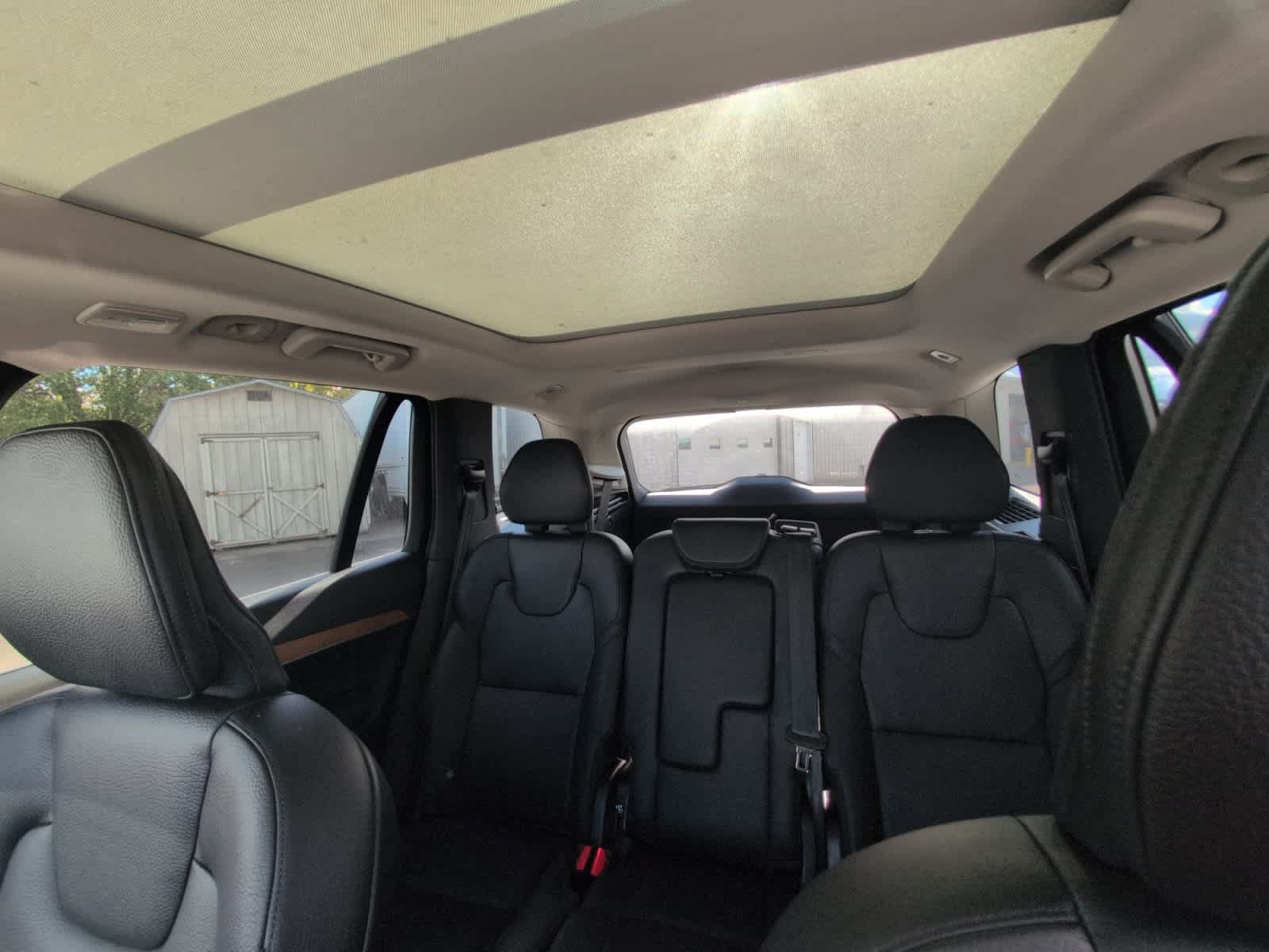 Used 2024 Volvo XC90 B6 Plus w/ Protection Package Premier AWD/4WD image 17